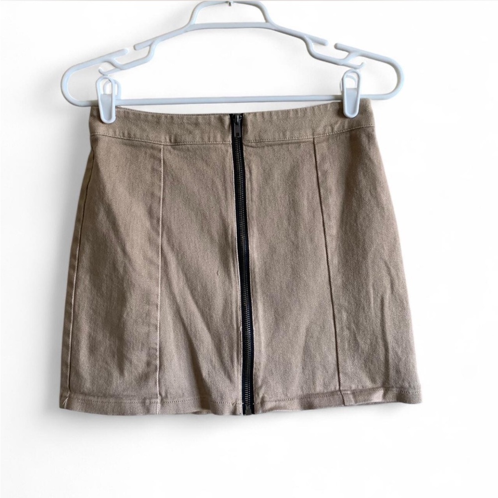 Forever 21 Tan Zipper Mini Skirt